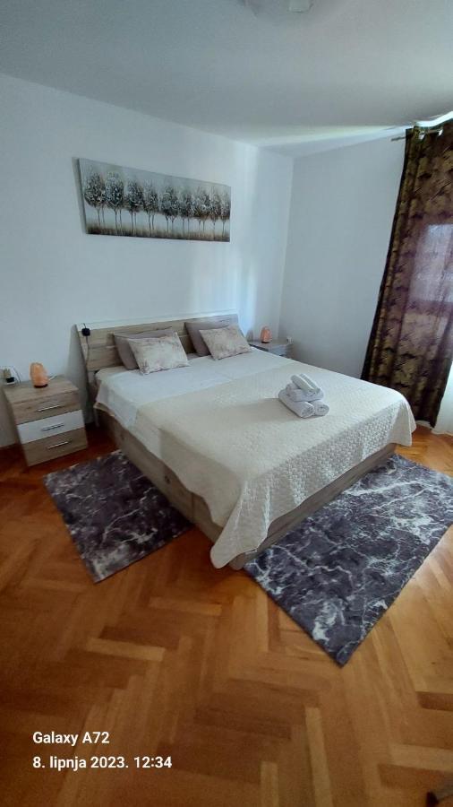New Emda U Centru Splita Apartman